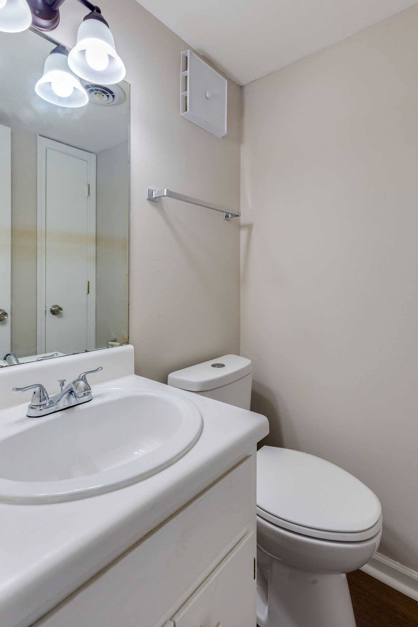 730 Ridgeview Court Antioch, TN 37013 - Photo 6 of 20 Gallery Image 6