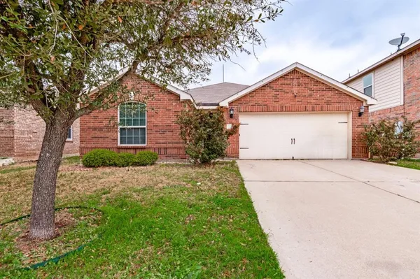 $2,150 | 120 Mount Vernon Lane, Venus, TX 76084