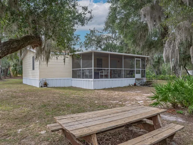 $285,000 | 605 Alligator Drive, Panacea, FL 32346