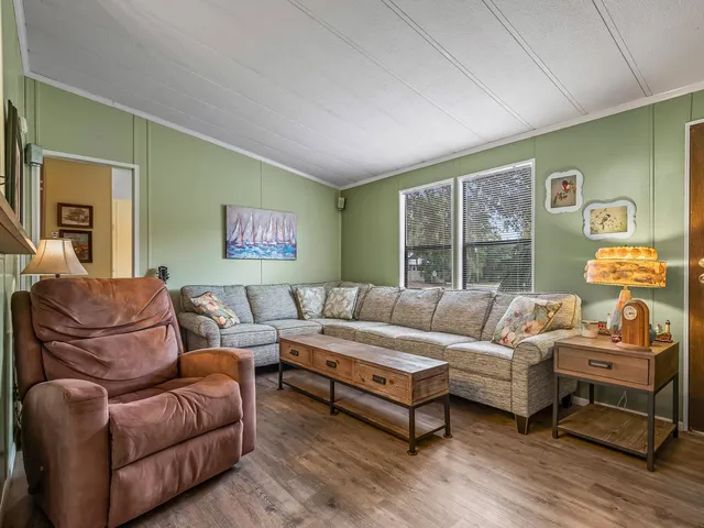 $285,000 | 605 Alligator Drive, Panacea, FL 32346