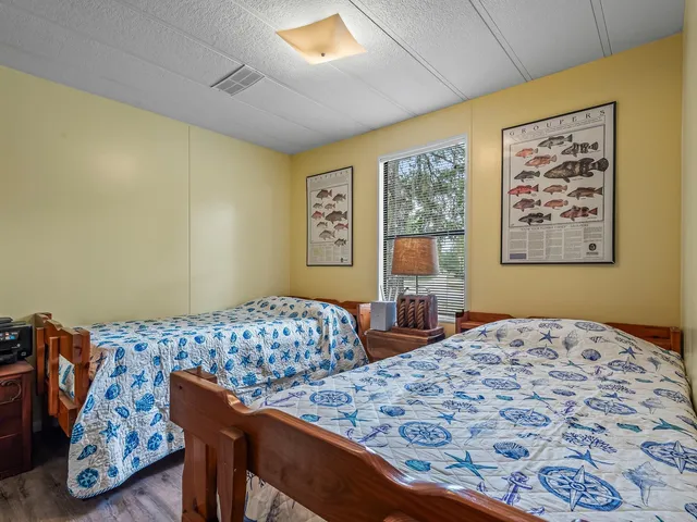 $285,000 | 605 Alligator Drive, Panacea, FL 32346