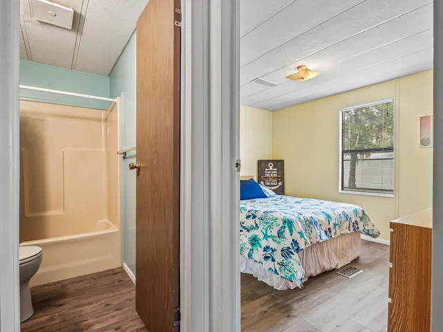 $285,000 | 605 Alligator Drive, Panacea, FL 32346