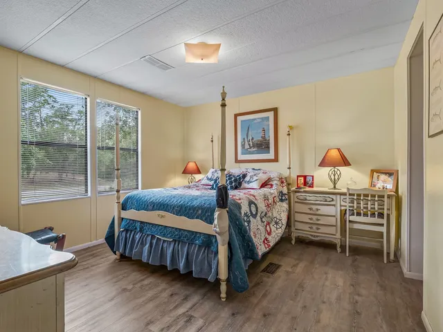 $285,000 | 605 Alligator Drive, Panacea, FL 32346