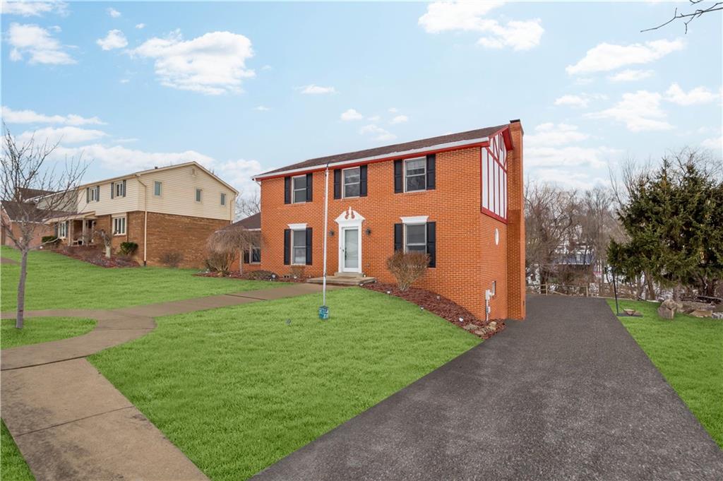 110 Countryview Drive McKees Rocks, PA 15136 - Photo 2 of 42 Gallery Image 2