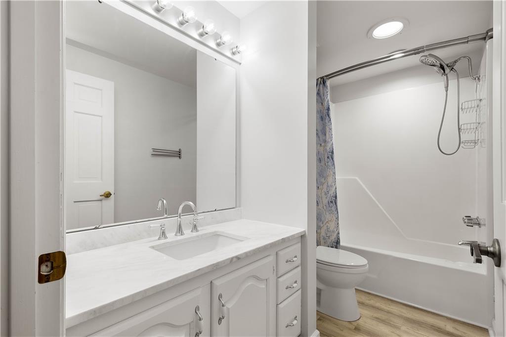 110 Countryview Drive McKees Rocks, PA 15136 - Photo 33 of 42 Gallery Image 33