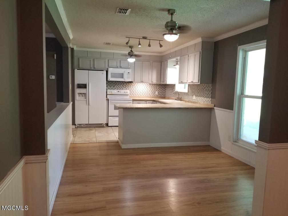 Dining Room 1