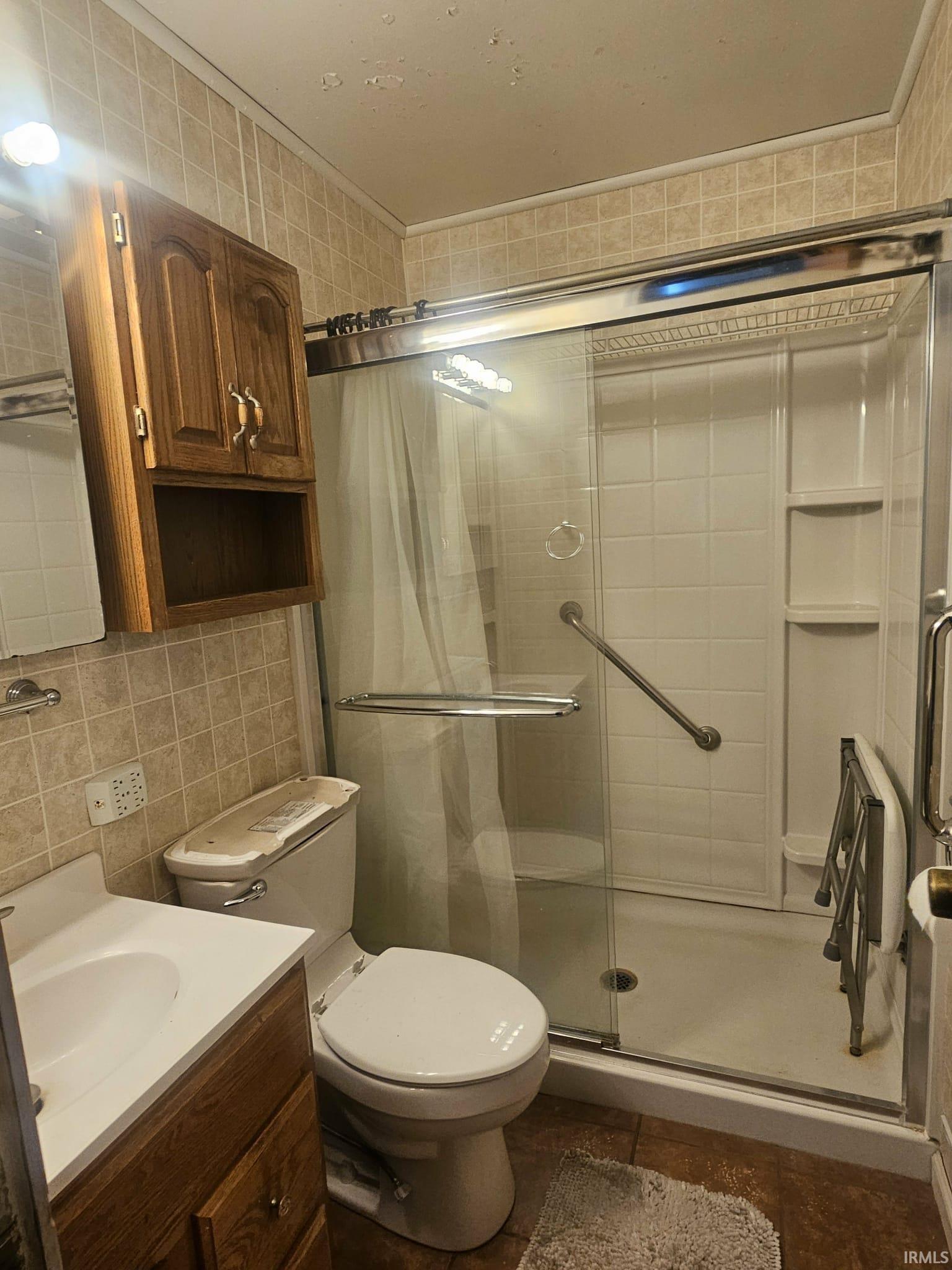 911 Biddinger Lane Washington, IN 47501 - Photo 11 of 14