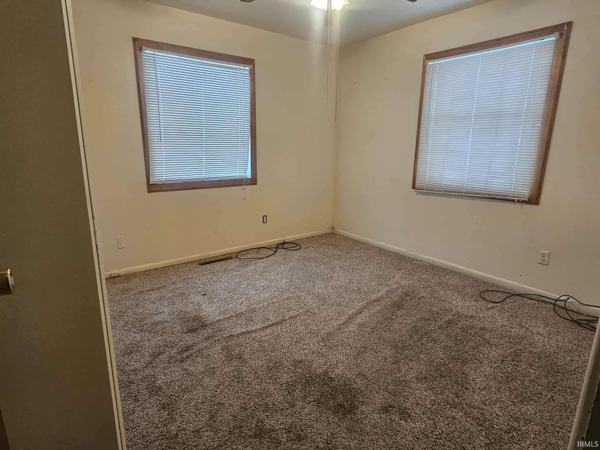 911 Biddinger Lane Washington, IN 47501 - Photo 10 of 14