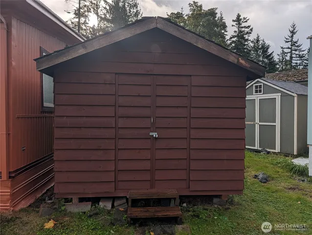 a backyard of a house