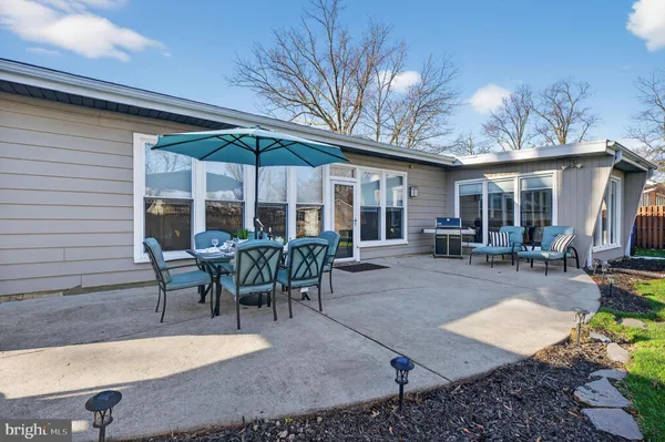 $649,999 | 419 Edgemoor Drive, Moorestown, NJ 08057