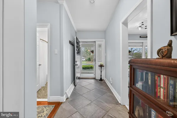 $649,999 | 419 Edgemoor Drive, Moorestown, NJ 08057