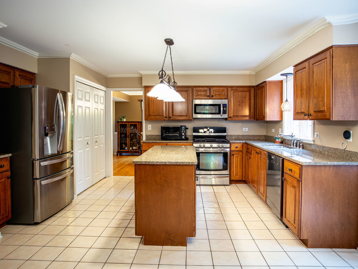 17945 West Pond Ridge Circle Gurnee, IL 60031 - Photo 9 of 30
