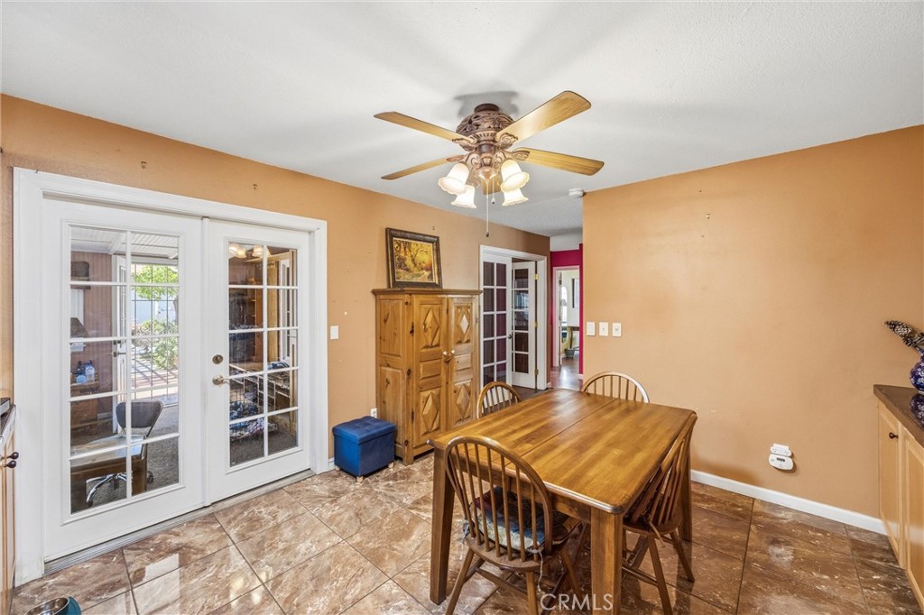 1539 Robyn Street Redlands, CA 92374 - Photo 14 of 47 a view of a livingroom with furniture and window