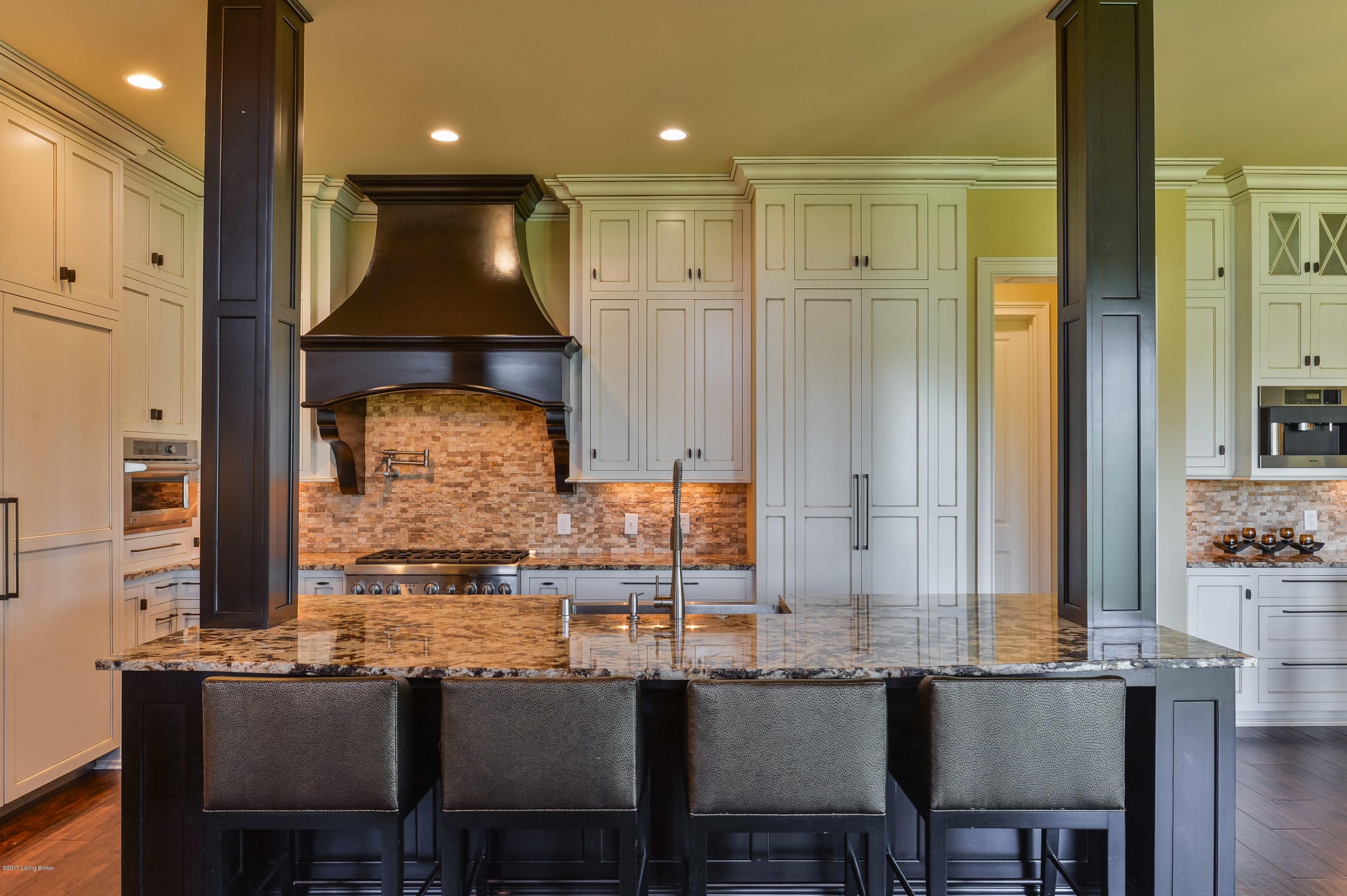 7601 Harrods Ridge Drive Prospect, KY 40059 - Photo 7 of 49 Many perfect spaces for entertaining