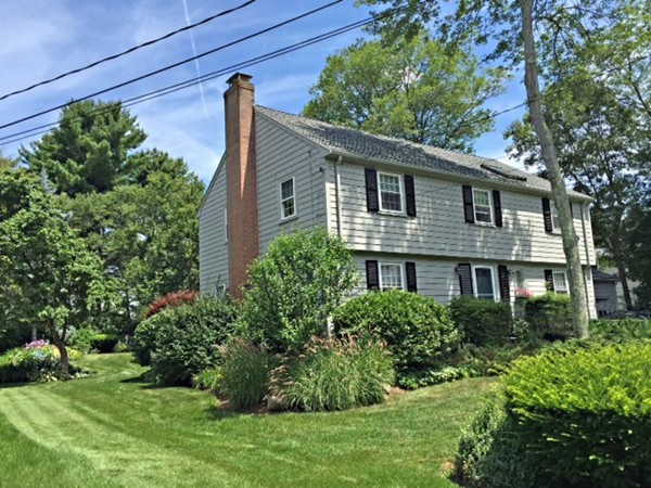 15 Bonwood Road Needham, MA 02492 - Photo 1 of 13 Gallery Image 1