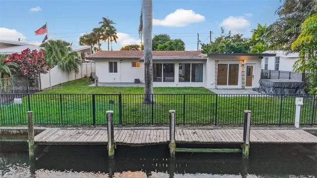 $875,000 | 2524 Marathon Lane, Fort Lauderdale, FL 33312