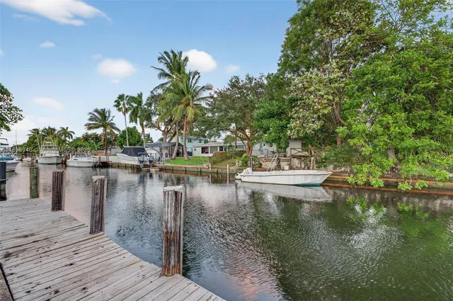 $875,000 | 2524 Marathon Lane, Fort Lauderdale, FL 33312