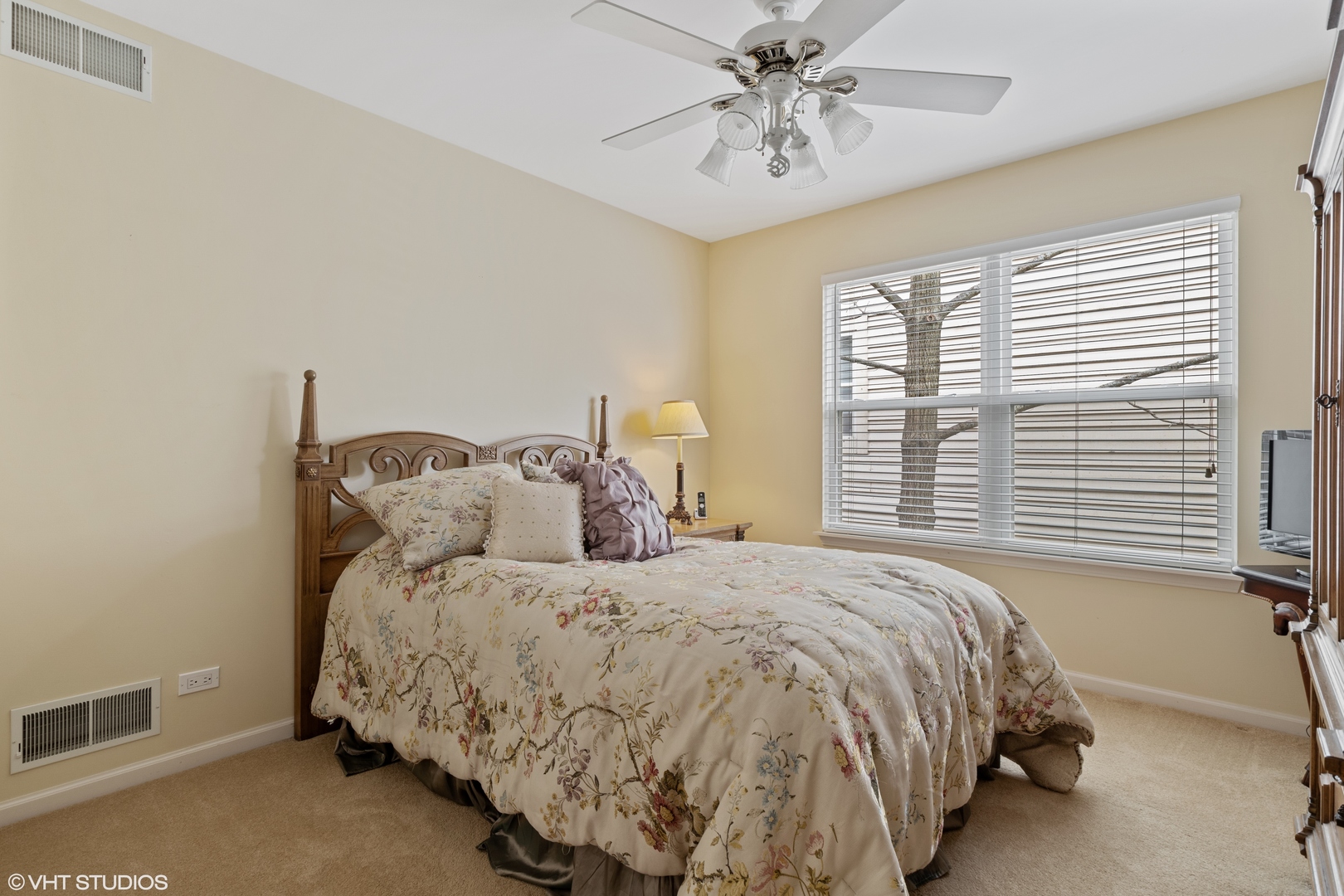 54 Westover Road Highwood, IL 60040 - Photo 15 of 24