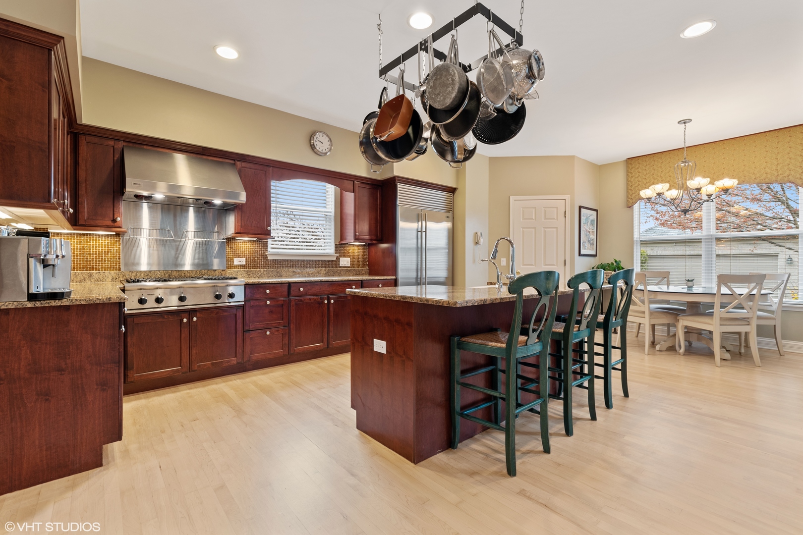 54 Westover Road Highwood, IL 60040 - Photo 7 of 24