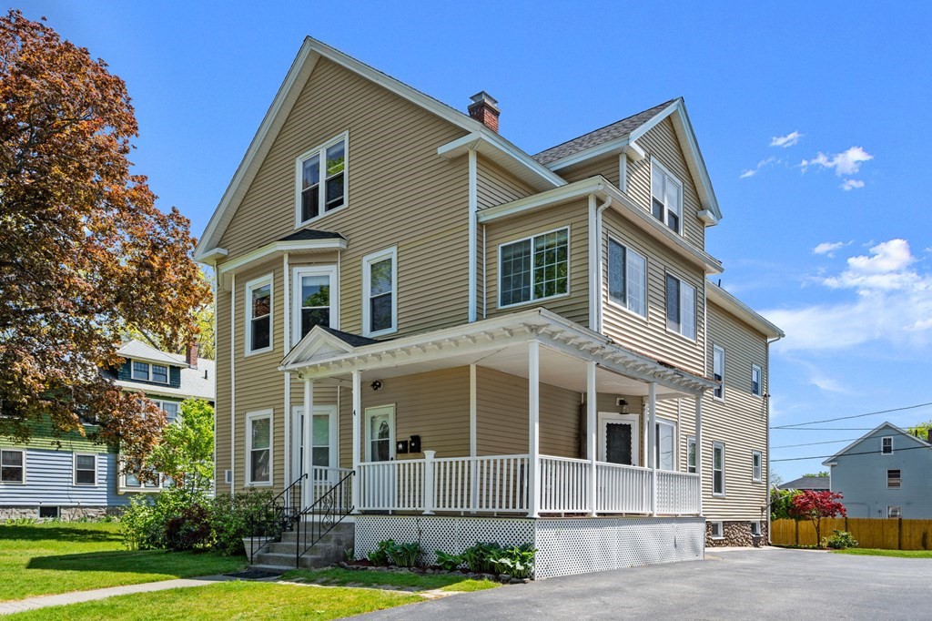 4 Fiske Street, Worcester, MA 01602 Compass