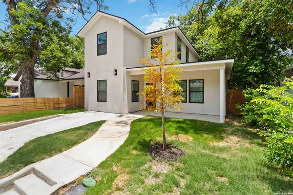 $2,700 | 237 Carle Avenue, San Antonio, TX 78204