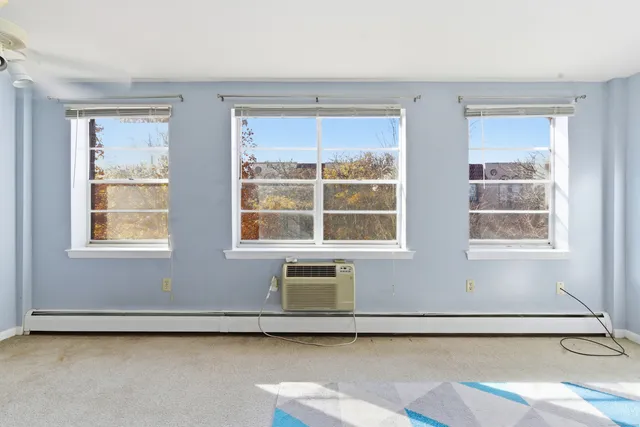 $1,200 | 40 Owen Street, Unit C11, Hartford, CT 06105