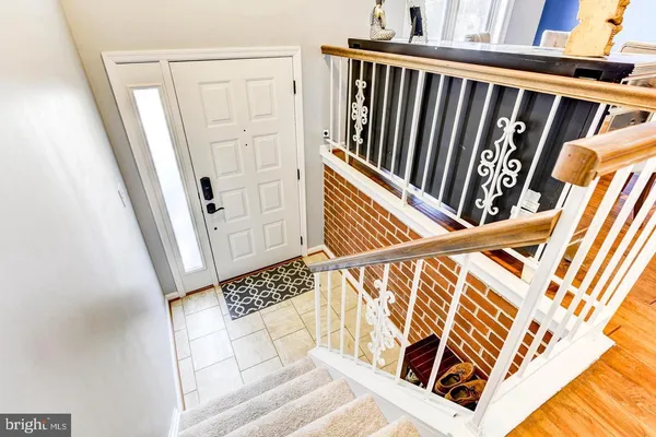 $3,575 | 1849 North Uhle Street, Unit 1, Arlington, VA 22201