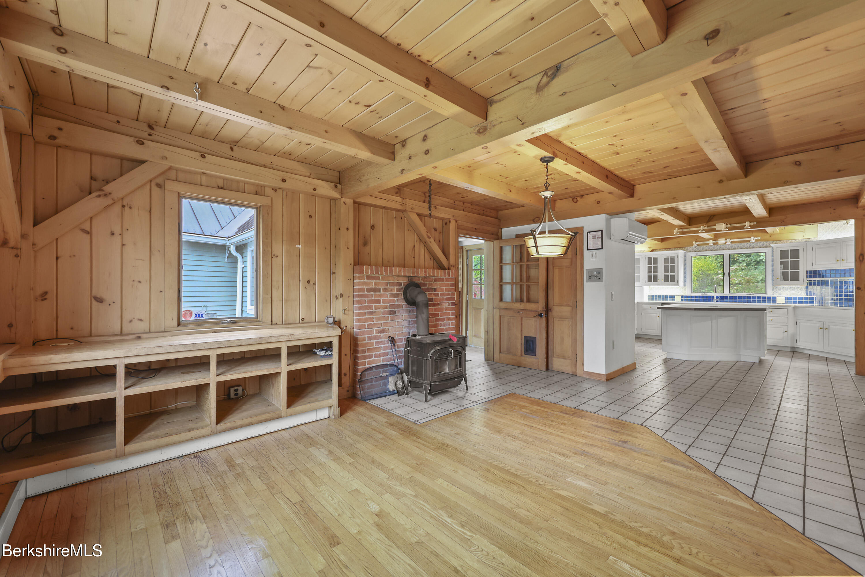 1030 Simonds Road Williamstown, MA 01267 - Photo 17 of 76 165 Den