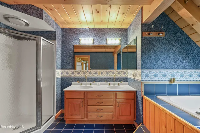 $995,000 | 1030 Simonds Road, Williamstown, MA 01267