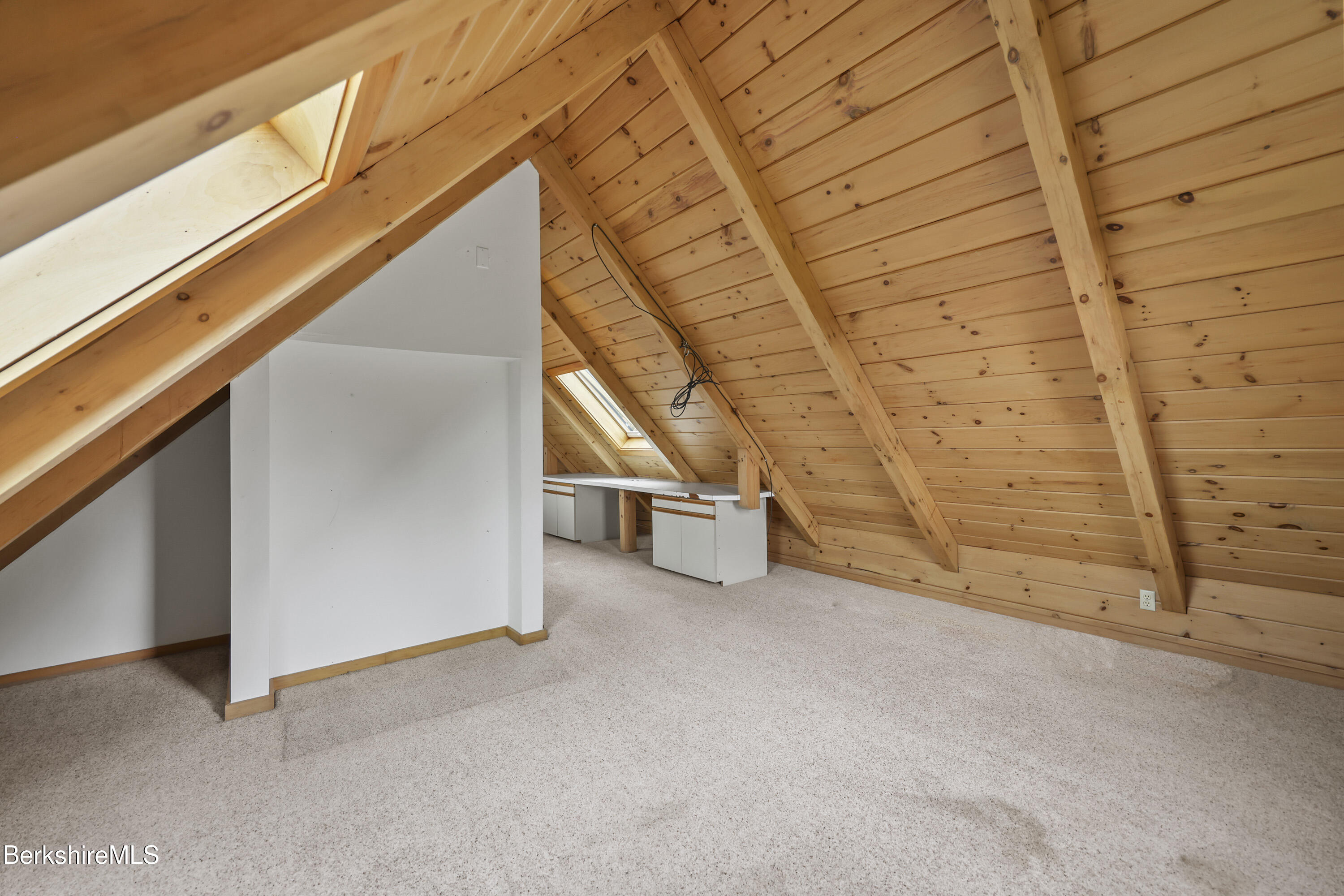 1030 Simonds Road Williamstown, MA 01267 - Photo 49 of 76 350 Third Floor