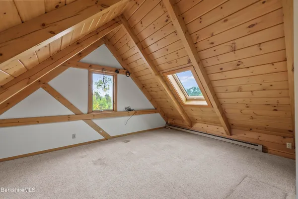 $995,000 | 1030 Simonds Road, Williamstown, MA 01267