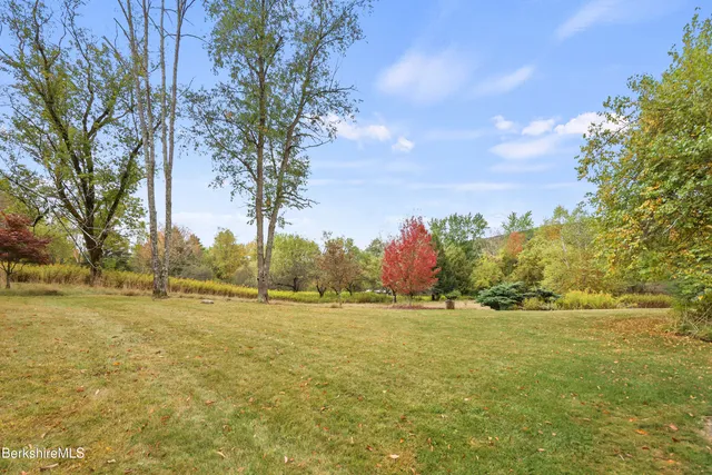 $995,000 | 1030 Simonds Road, Williamstown, MA 01267