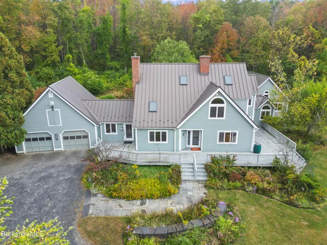 $995,000 | 1030 Simonds Road, Williamstown, MA 01267