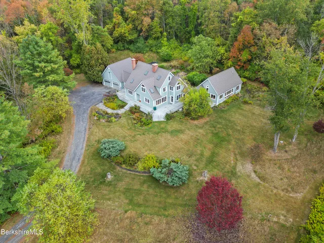 $995,000 | 1030 Simonds Road, Williamstown, MA 01267