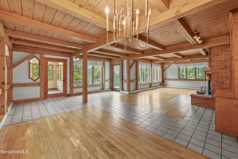 $995,000 | 1030 Simonds Road, Williamstown, MA 01267