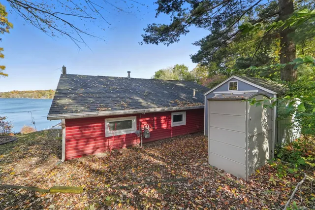 $199,900 | 60 Lane 220A West Otter Lake, Angola, IN 46703