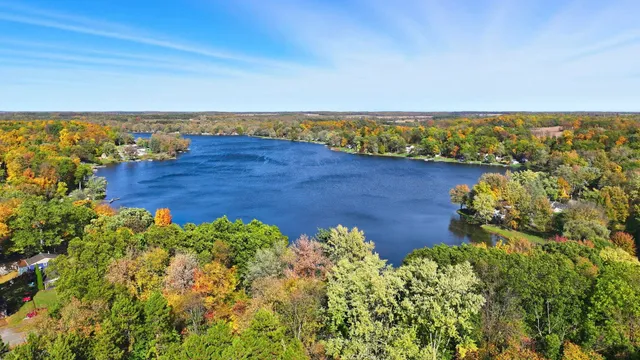 $199,900 | 60 Lane 220A West Otter Lake, Angola, IN 46703