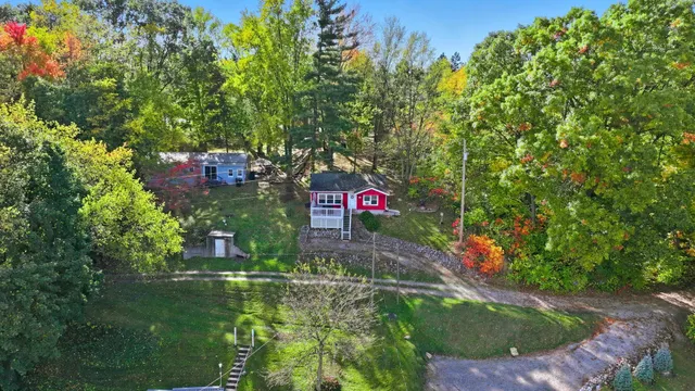 $199,900 | 60 Lane 220A West Otter Lake, Angola, IN 46703