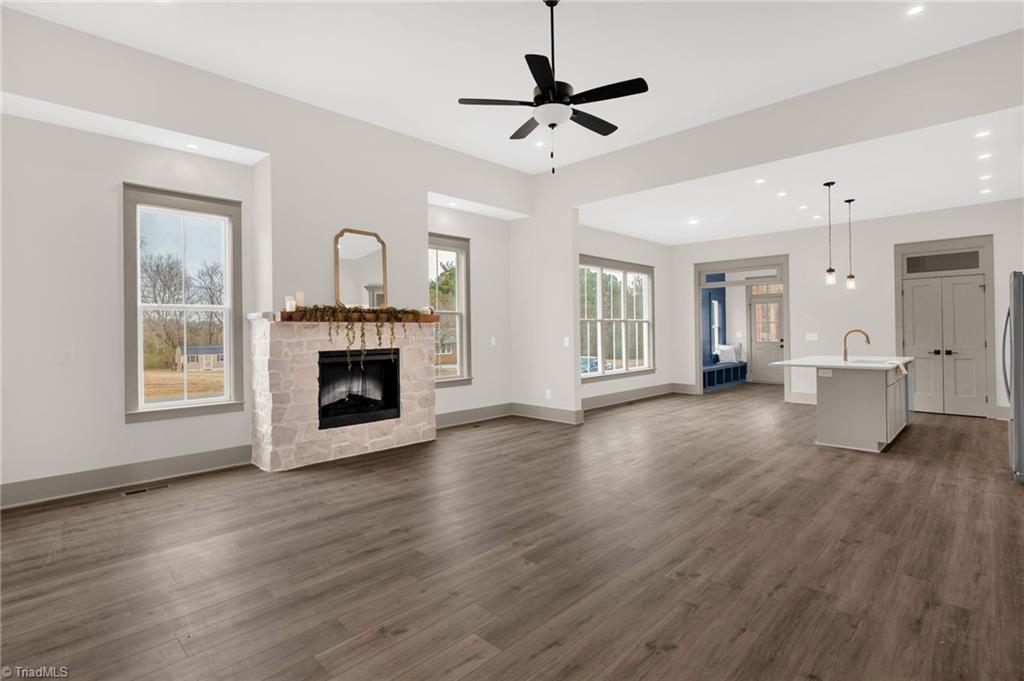 124 Vaden Road Reidsville, NC 27320 - Photo 4 of 23