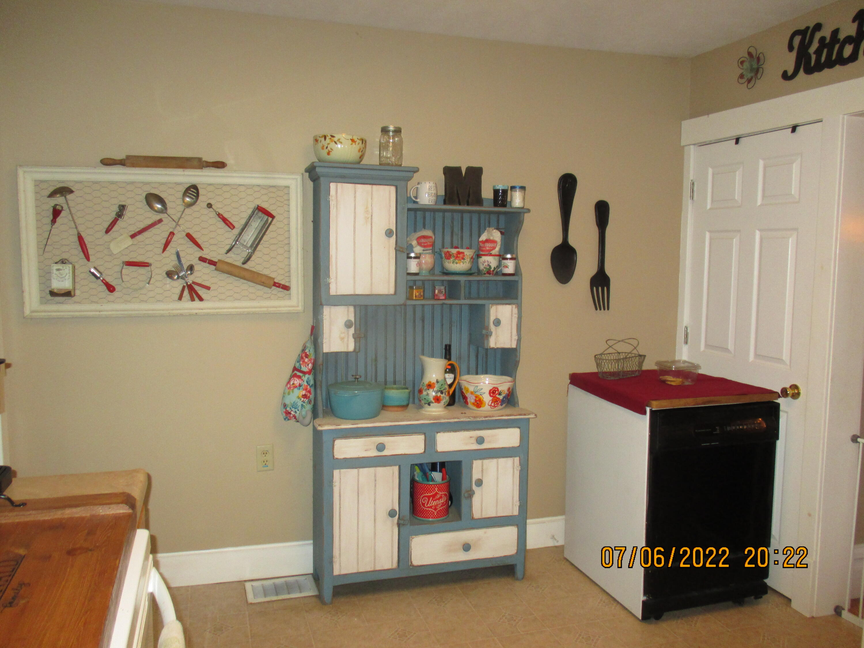 282 West Colon Road Coldwater, MI 49036 - Photo 5 of 51 IMG_5922