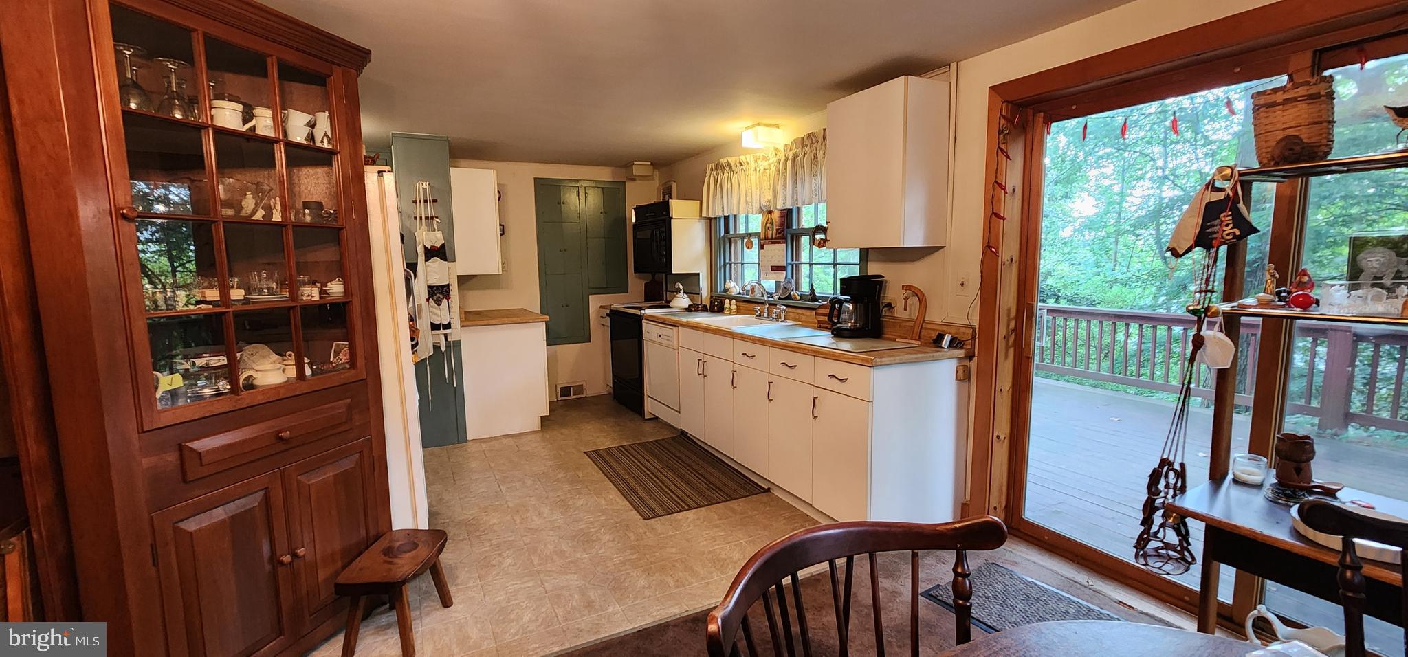 1505 Edge Hill Road Abington, PA 19001 - Photo 8 of 21 Kitchen