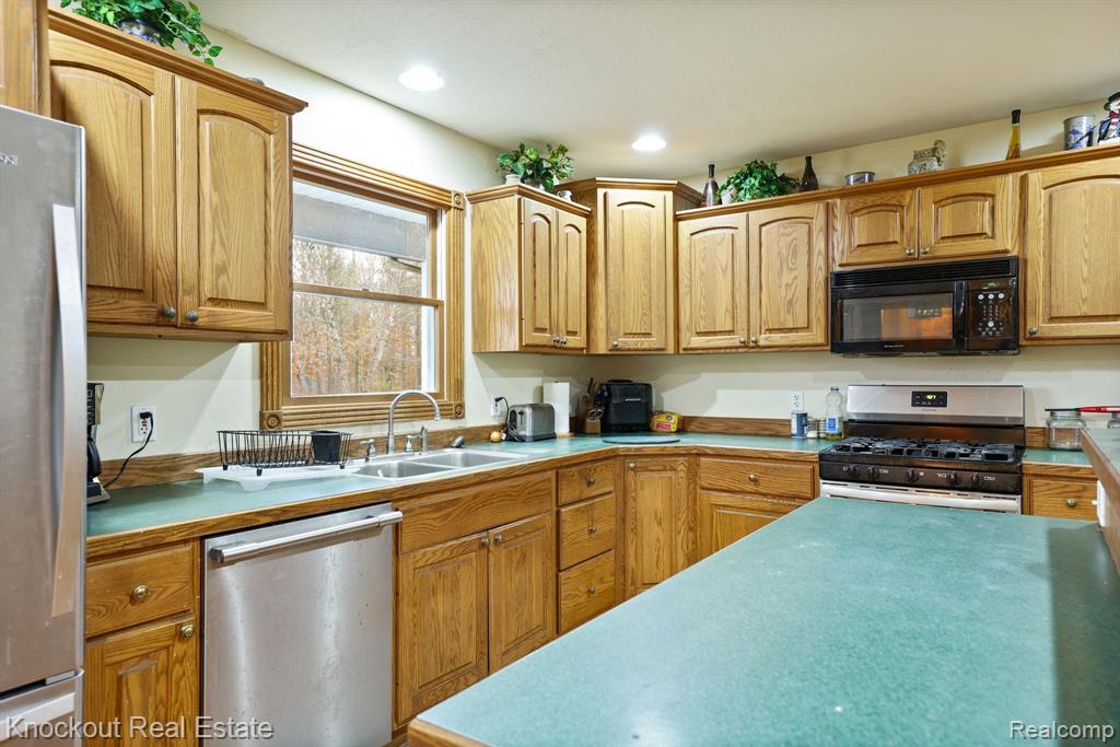 8238 Roedel Road Frankenmuth, MI 48734 - Photo 18 of 59 Gallery Image 18