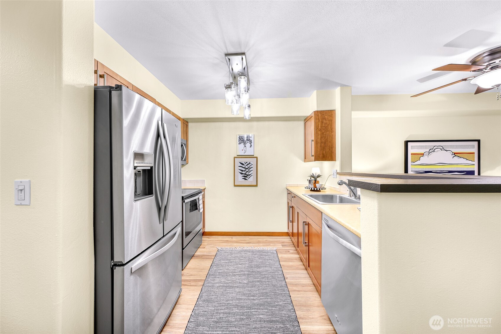 3015 Southwest Avalon Way, Unit 106 Seattle, WA 98126 - Photo 10 of 33