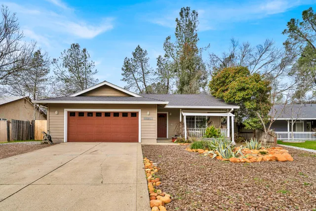 $320,000 | 1020 Gray Pine Way, Shasta Lake, CA 96019