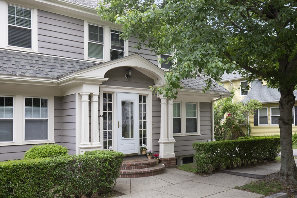 54 Beaconsfield Road, Unit 54 Brookline, MA 02445 - Photo 2 of 15