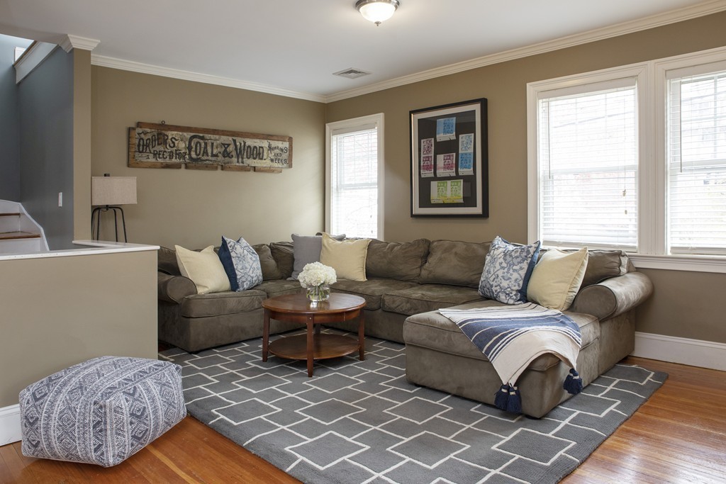 54 Beaconsfield Road, Unit 54 Brookline, MA 02445 - Photo 4 of 15