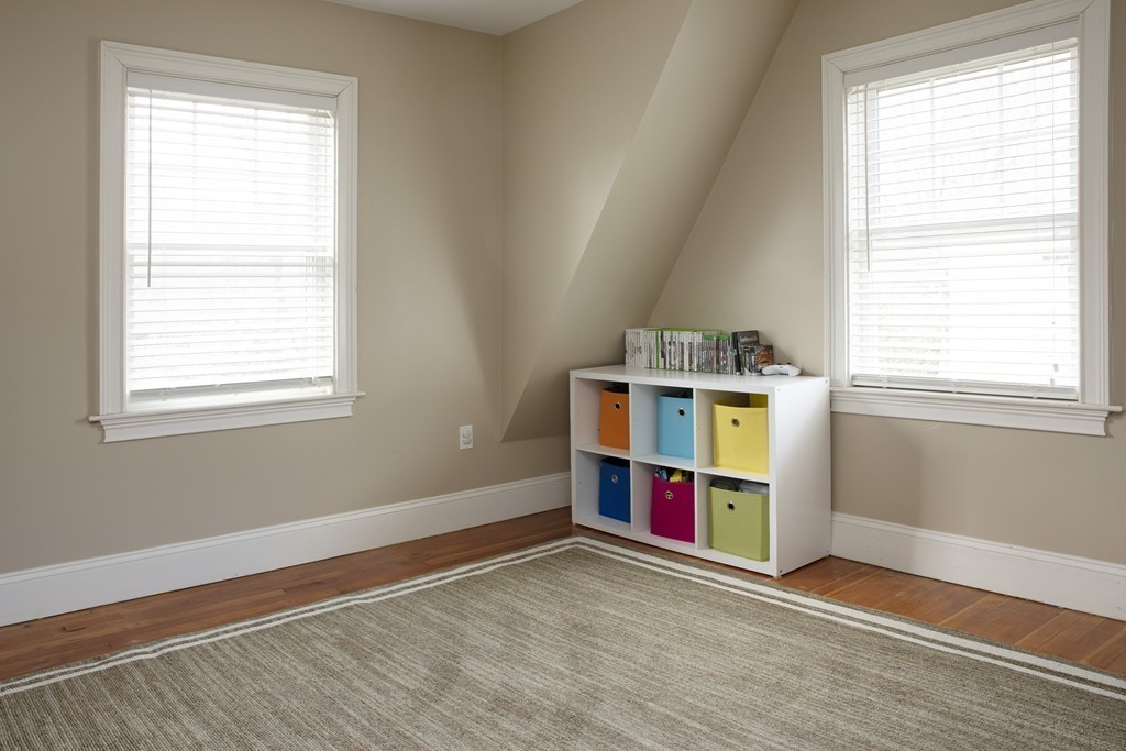 54 Beaconsfield Road, Unit 54 Brookline, MA 02445 - Photo 9 of 15