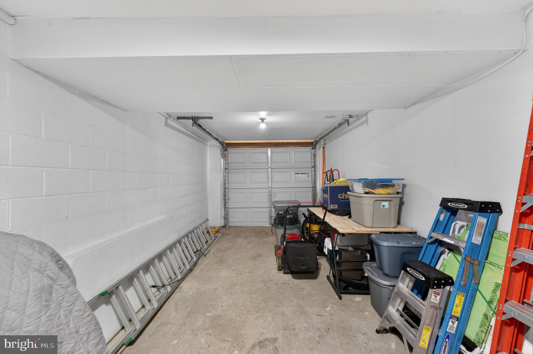 222 White Hall Road Elkton, MD 21921 - Photo 30 of 38 Garage