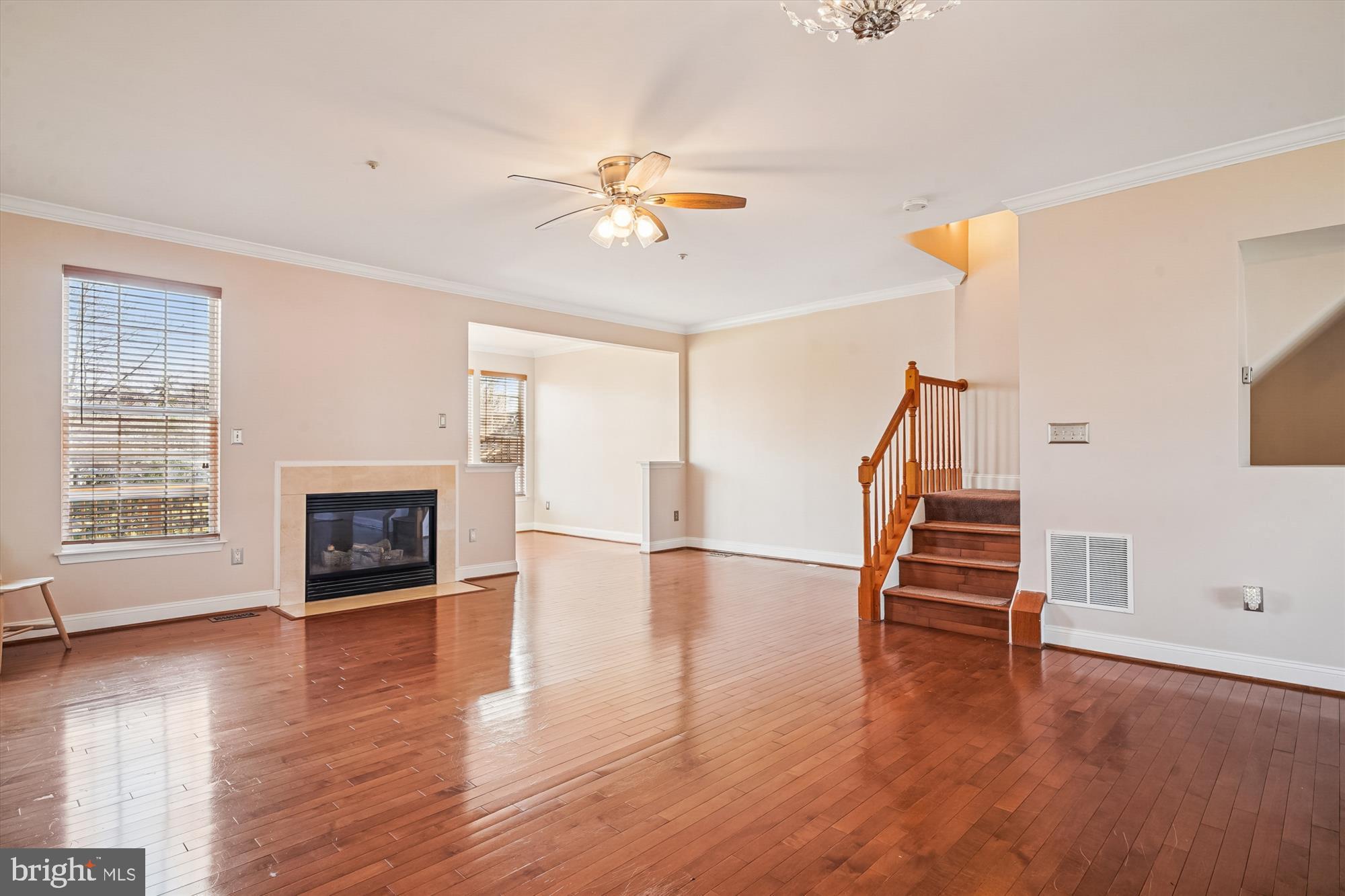 3834 Glebe Meadow Way Edgewater, MD 21037 - Photo 25 of 68 Spacious living area with warm wood floors.