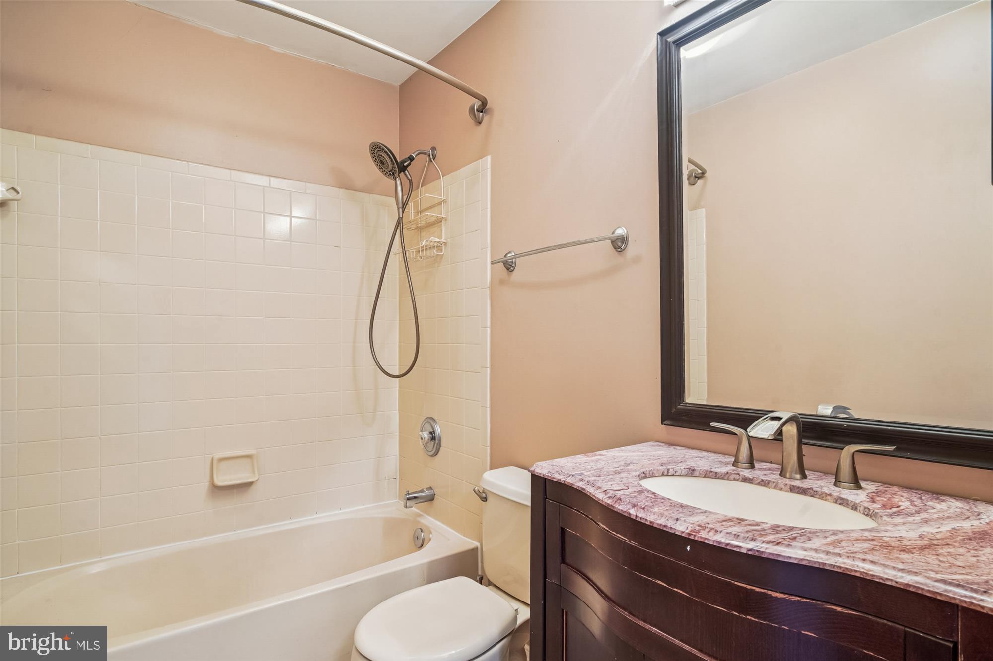 3834 Glebe Meadow Way Edgewater, MD 21037 - Photo 47 of 68 Charming bathroom with modern touches.